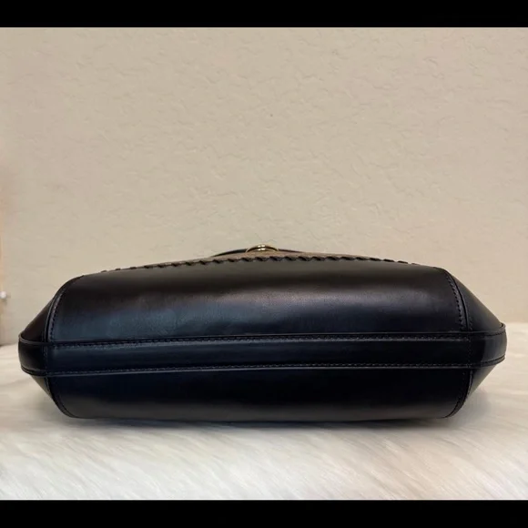 Coach Large Amber Hobo In Signature Canvas with Chelsea Animation and Whipstitch - Picture 5 of 12